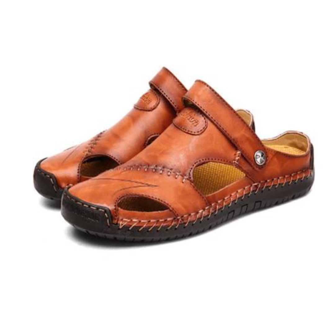 Noam – Outdoorsandalen van ademend leer